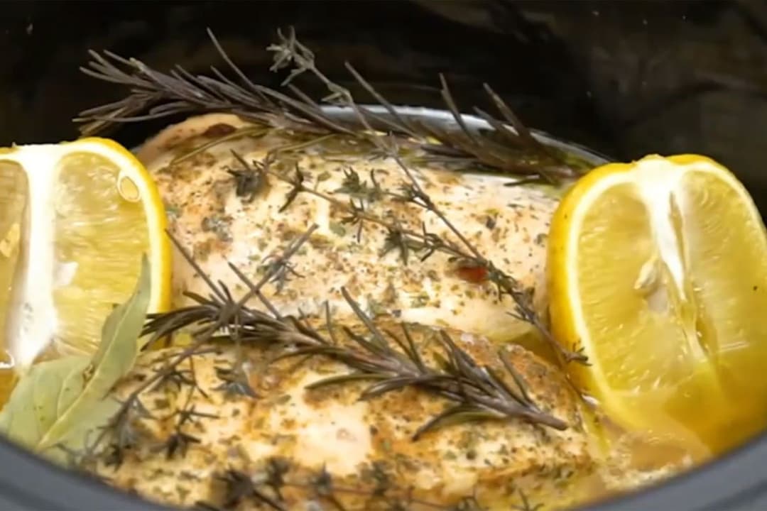 How to Cook Perfect Chicken Breasts in the Slow Cooker