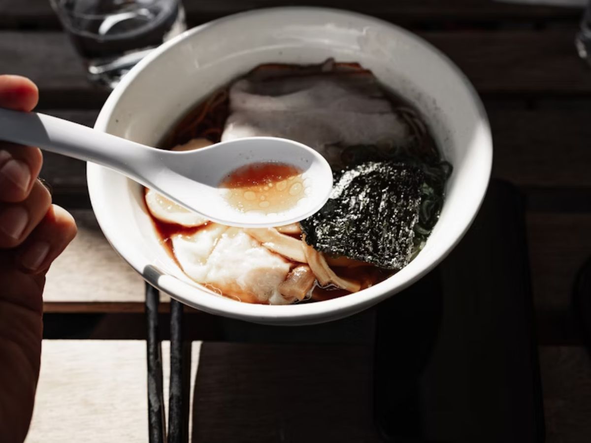 Broth What to Eat When Sick Unsplash