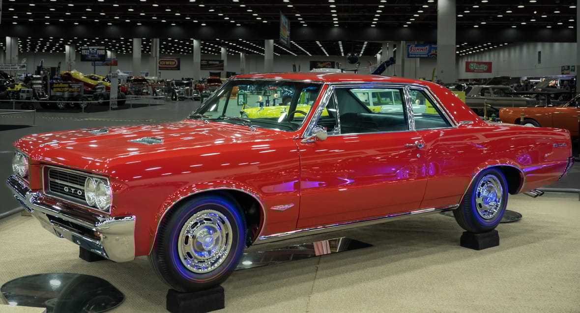 Vintage Cars: 1964 Pontiac GTO