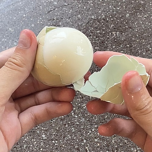 easy egg peel hack